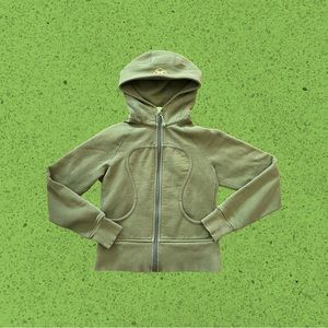 LULULEMON ZIP UP HOODIE